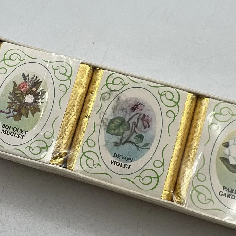 6 Vintage English Bath Cubes Perfumed Rose Lavender Gardenia Violet Muguet NEW